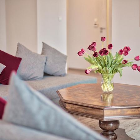 Family Apartment By Tyzenhauz Krakow Luaran gambar