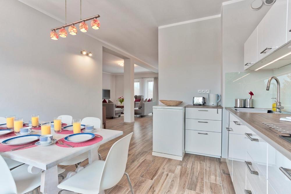 Family Apartment By Tyzenhauz Krakow Luaran gambar