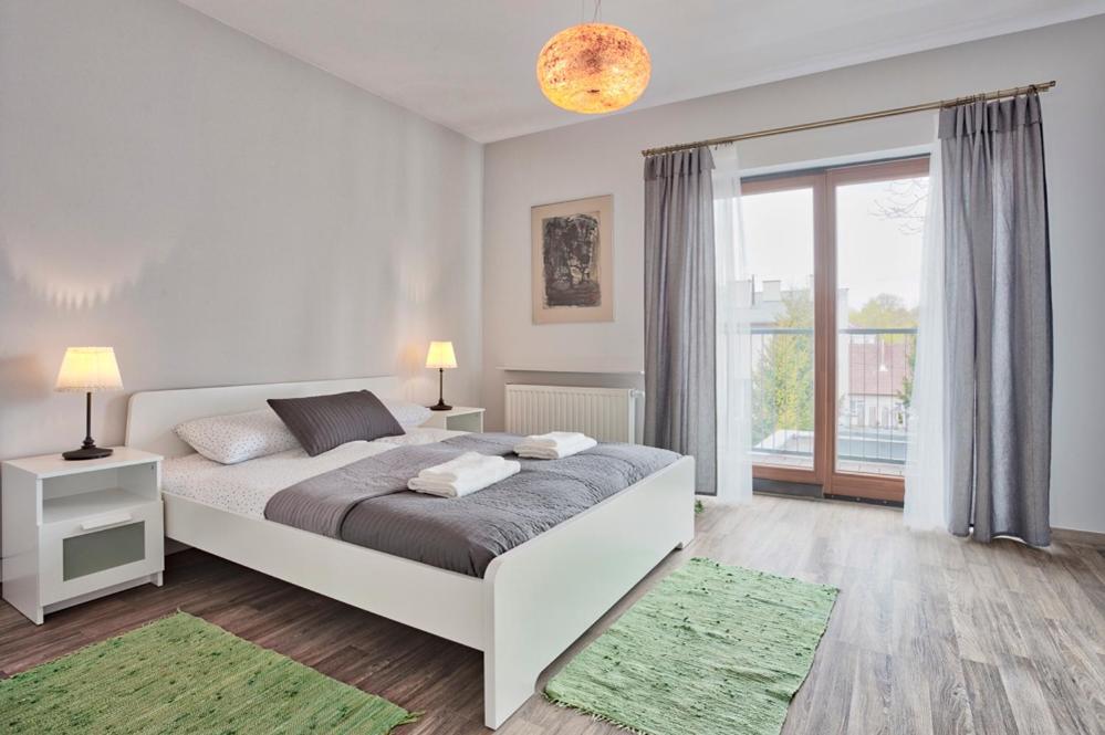 Family Apartment By Tyzenhauz Krakow Luaran gambar